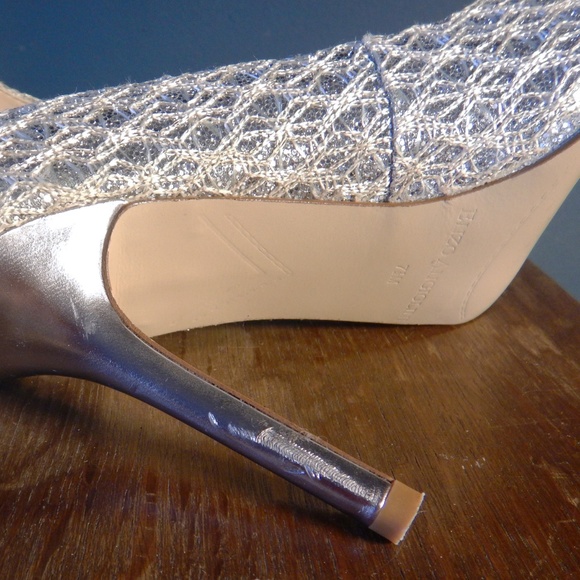 Enzo Angiolini Maiven Peep Toe Pump - Picture 7 of 8